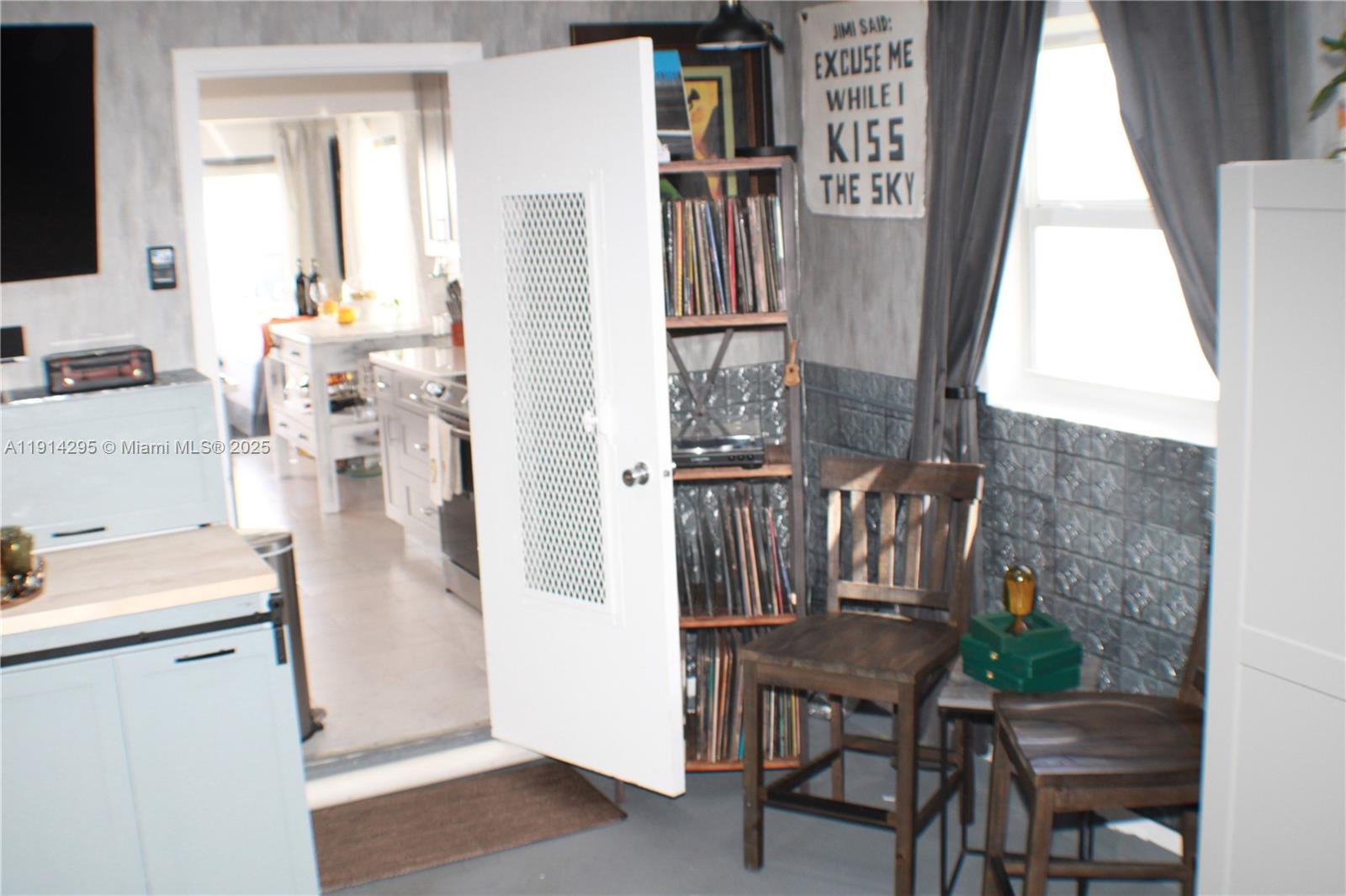 PALM BEACH LEISUREVILLE S - Residential