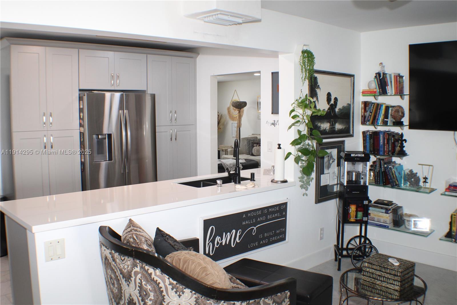 PALM BEACH LEISUREVILLE S - Residential