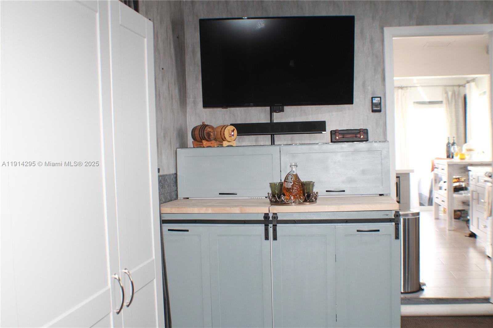 PALM BEACH LEISUREVILLE S - Residential