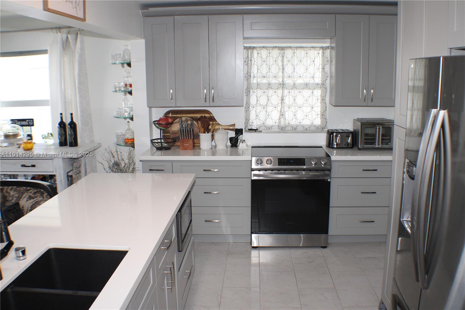 PALM BEACH LEISUREVILLE S - Residential