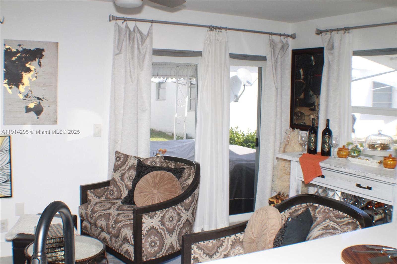 PALM BEACH LEISUREVILLE S - Residential