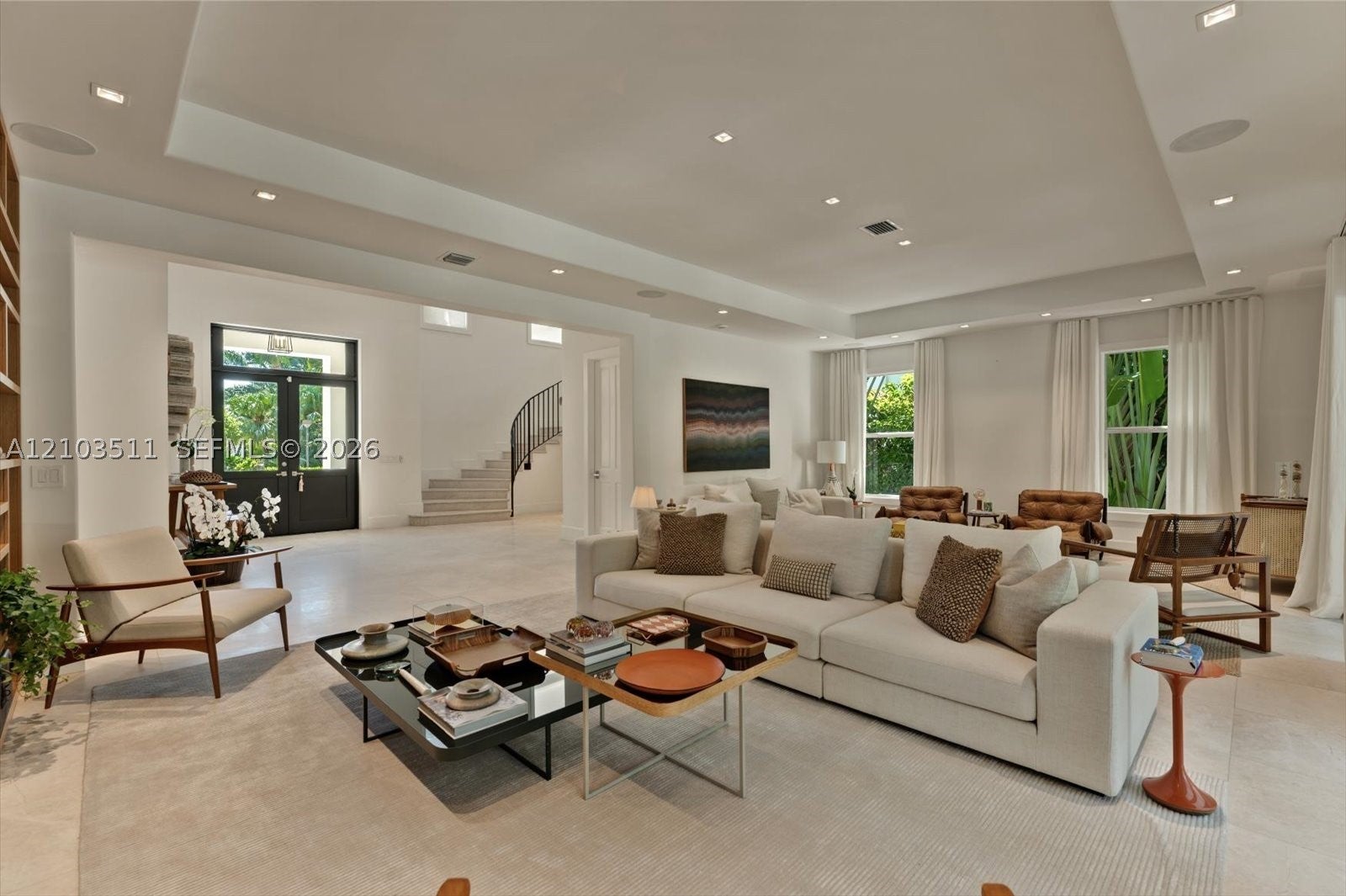 119 Paloma Dr