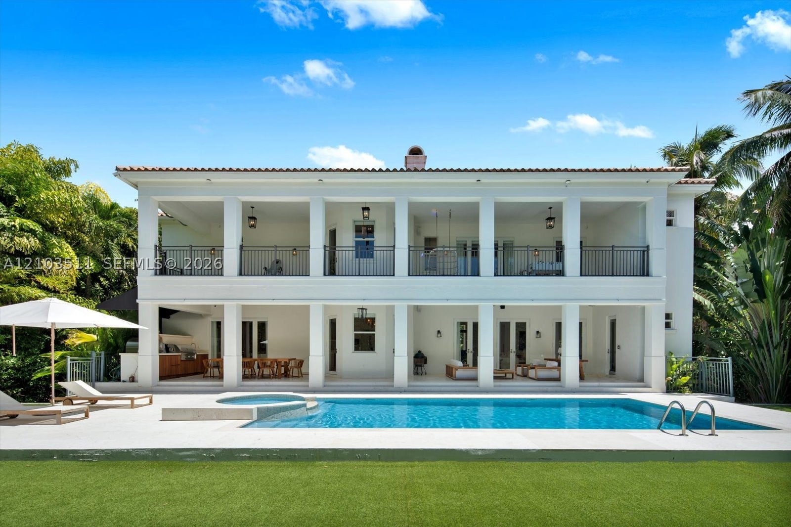 119 Paloma Dr