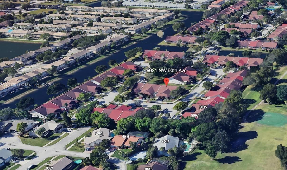 LANDINGS ON CYPRESS GREEN - Residential