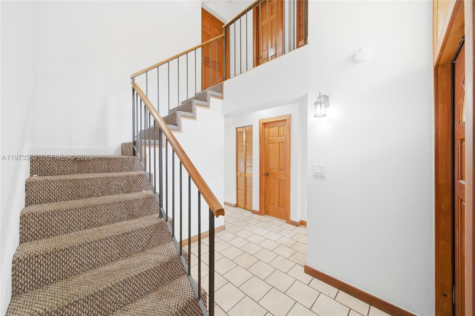 14371 Kendale Lakes Cir