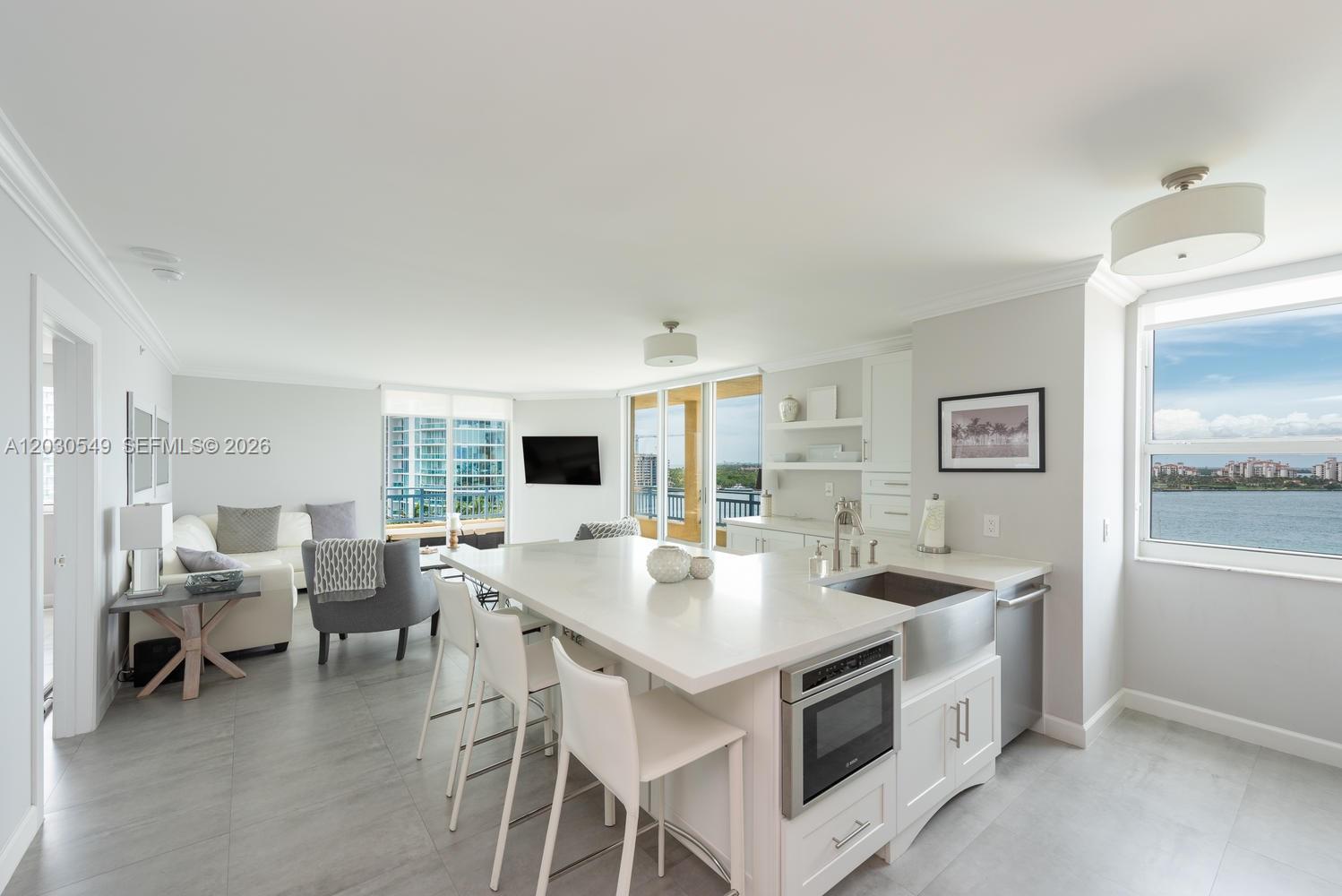 90 Alton Rd 1102 - Image 1