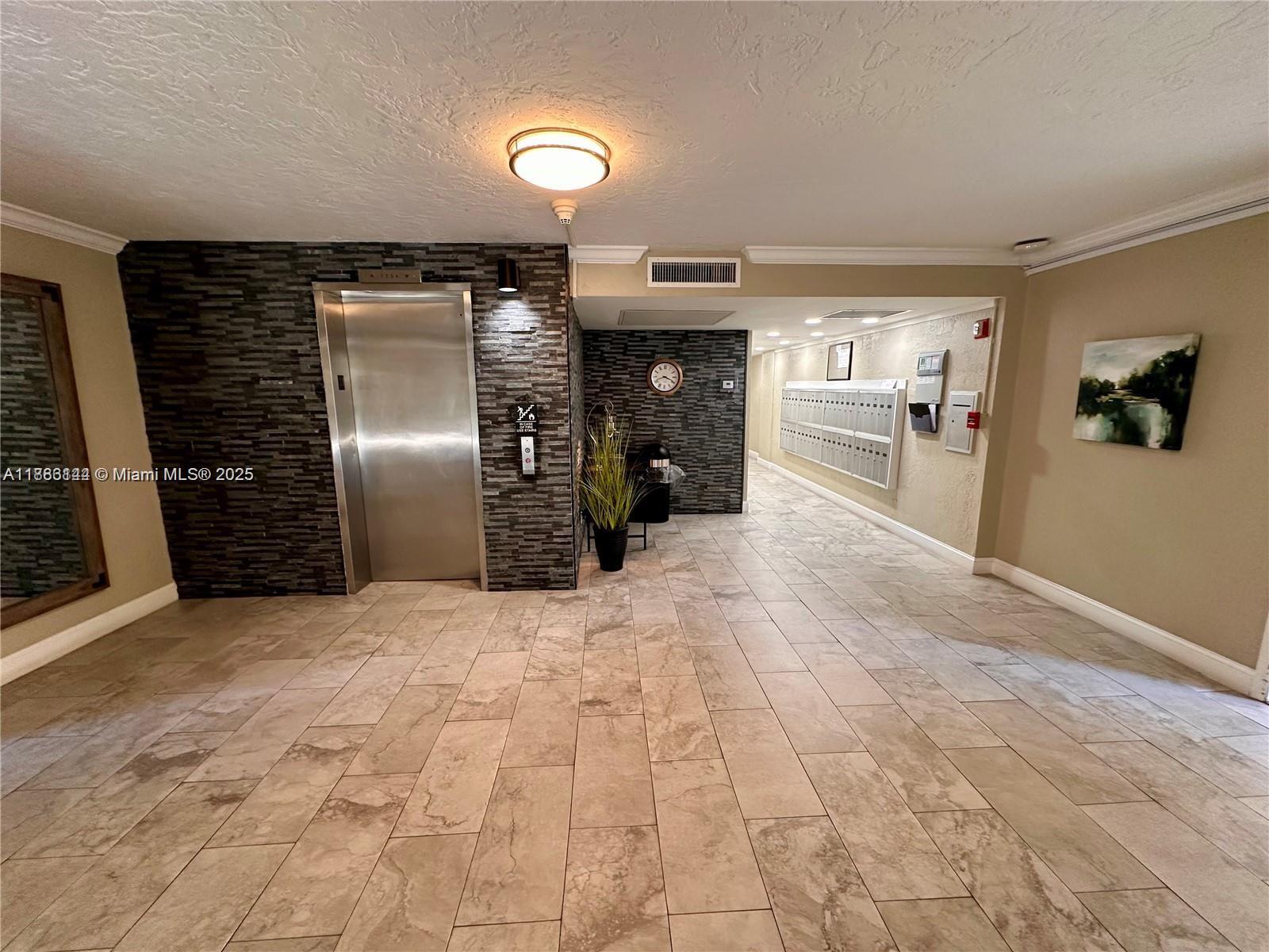 palm aire country club - Residential