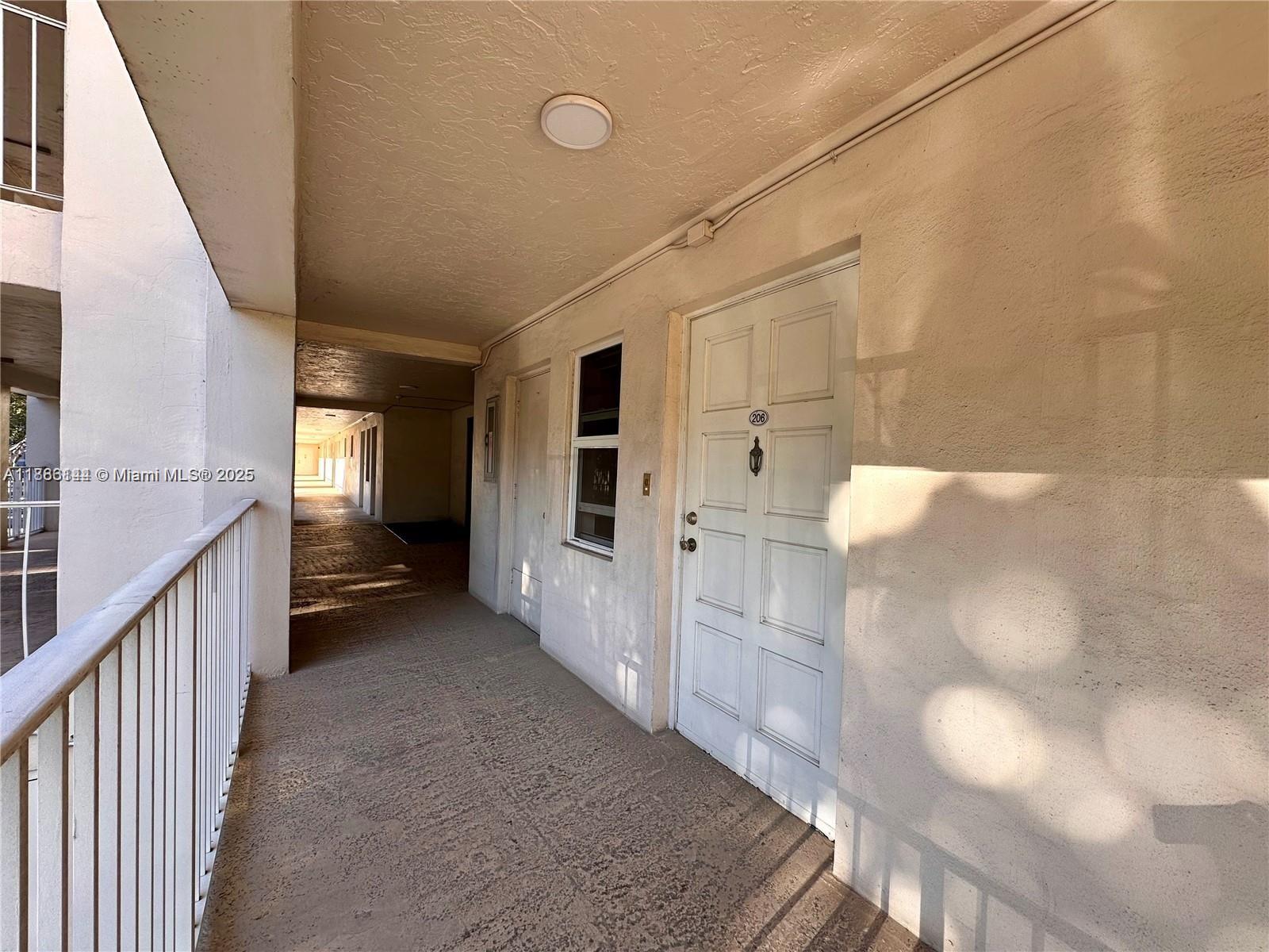 palm aire country club - Residential