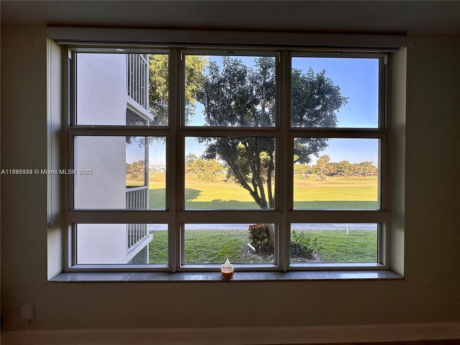 palm aire country club - Residential