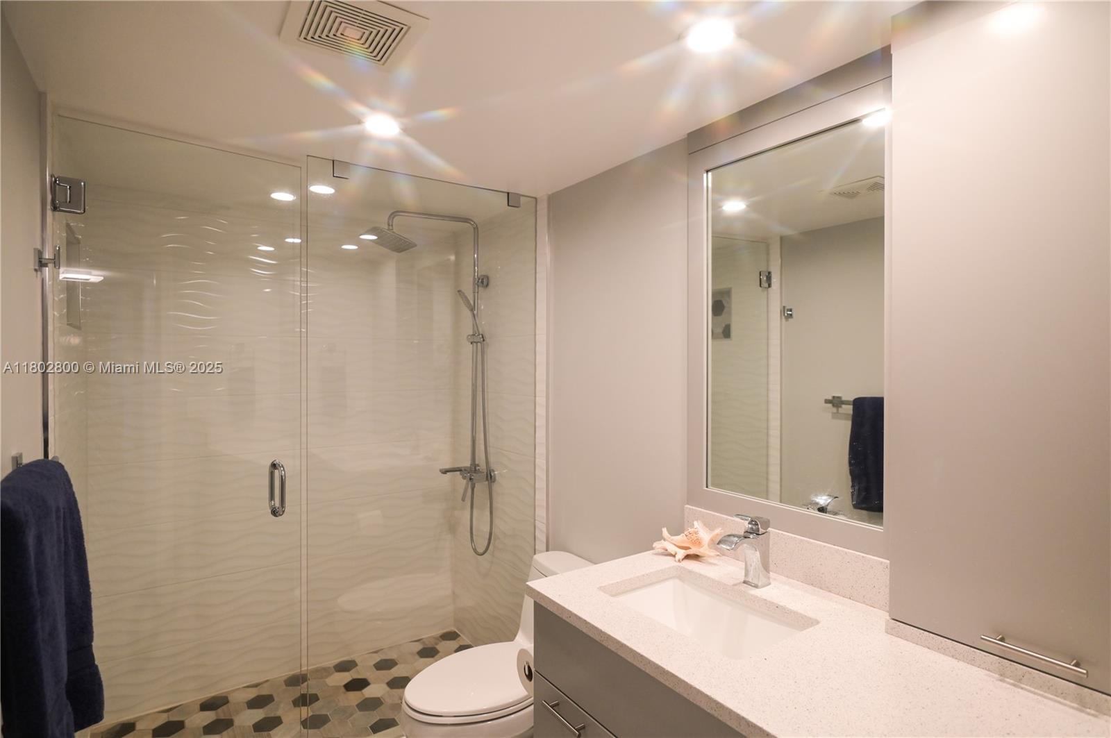 MEADOWBROOK LAKES VIEW CO - Residential