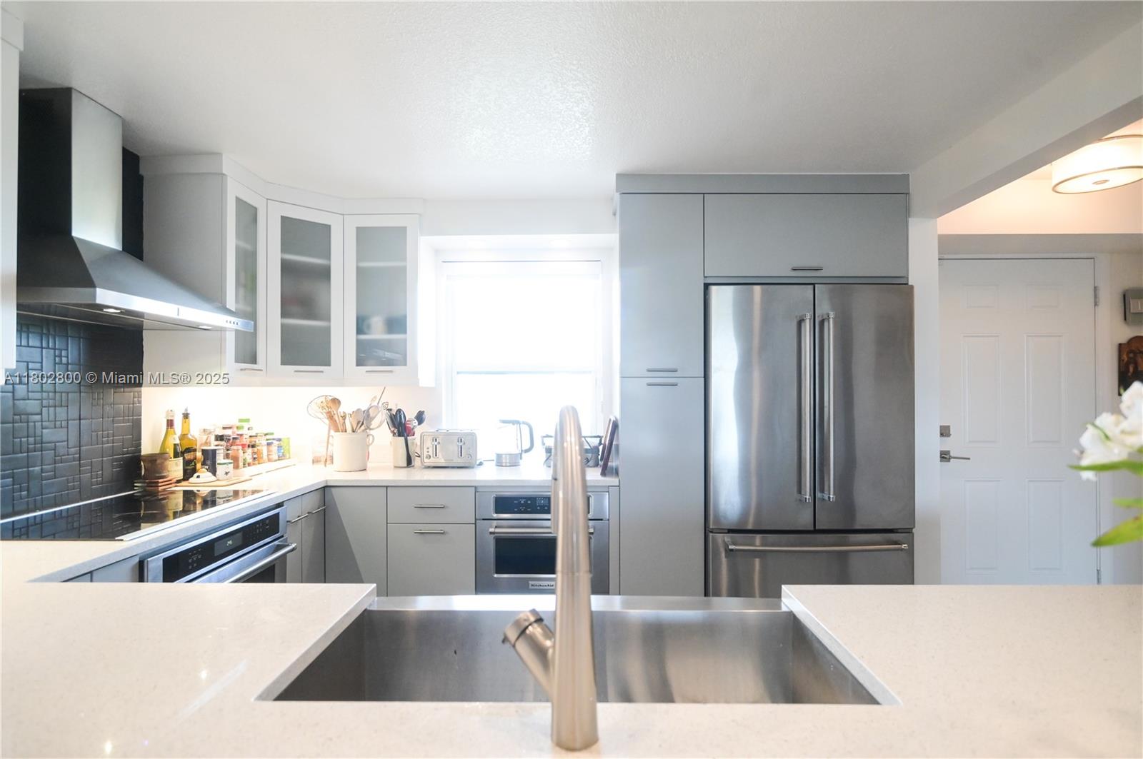 401 SE 3rd St 403