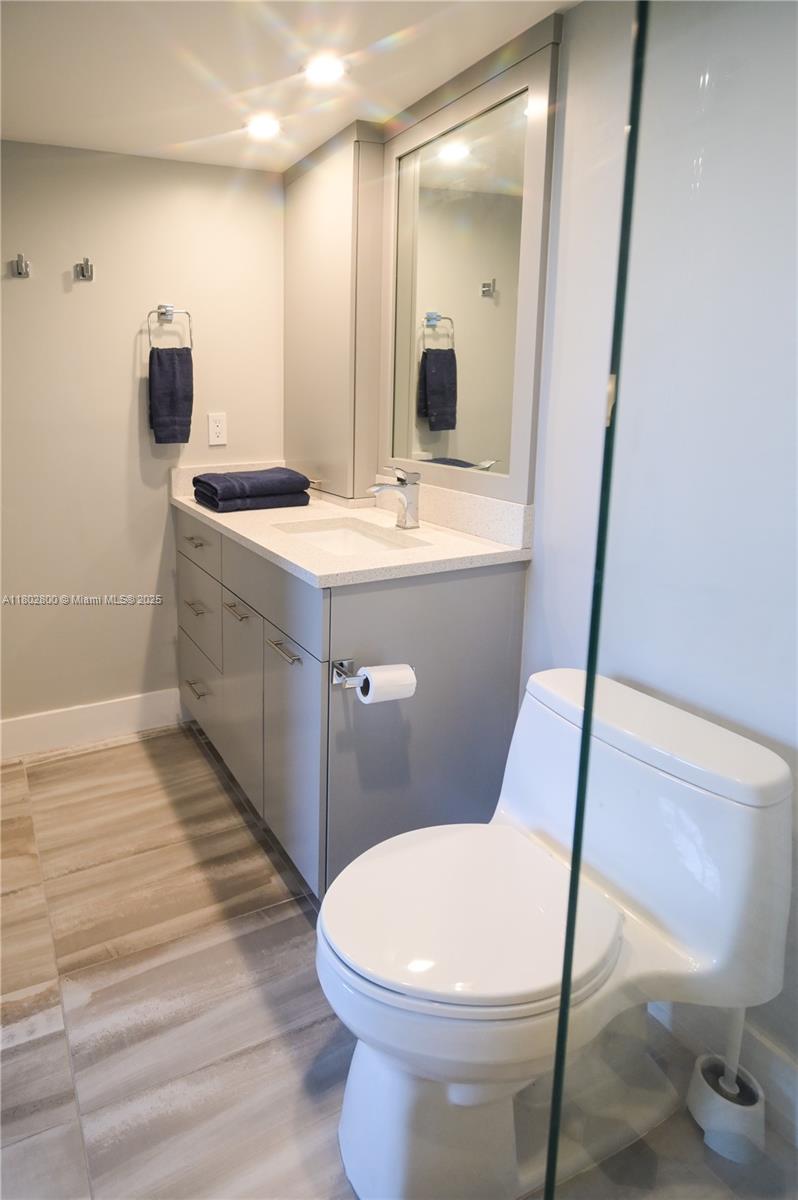 MEADOWBROOK LAKES VIEW CO - Residential