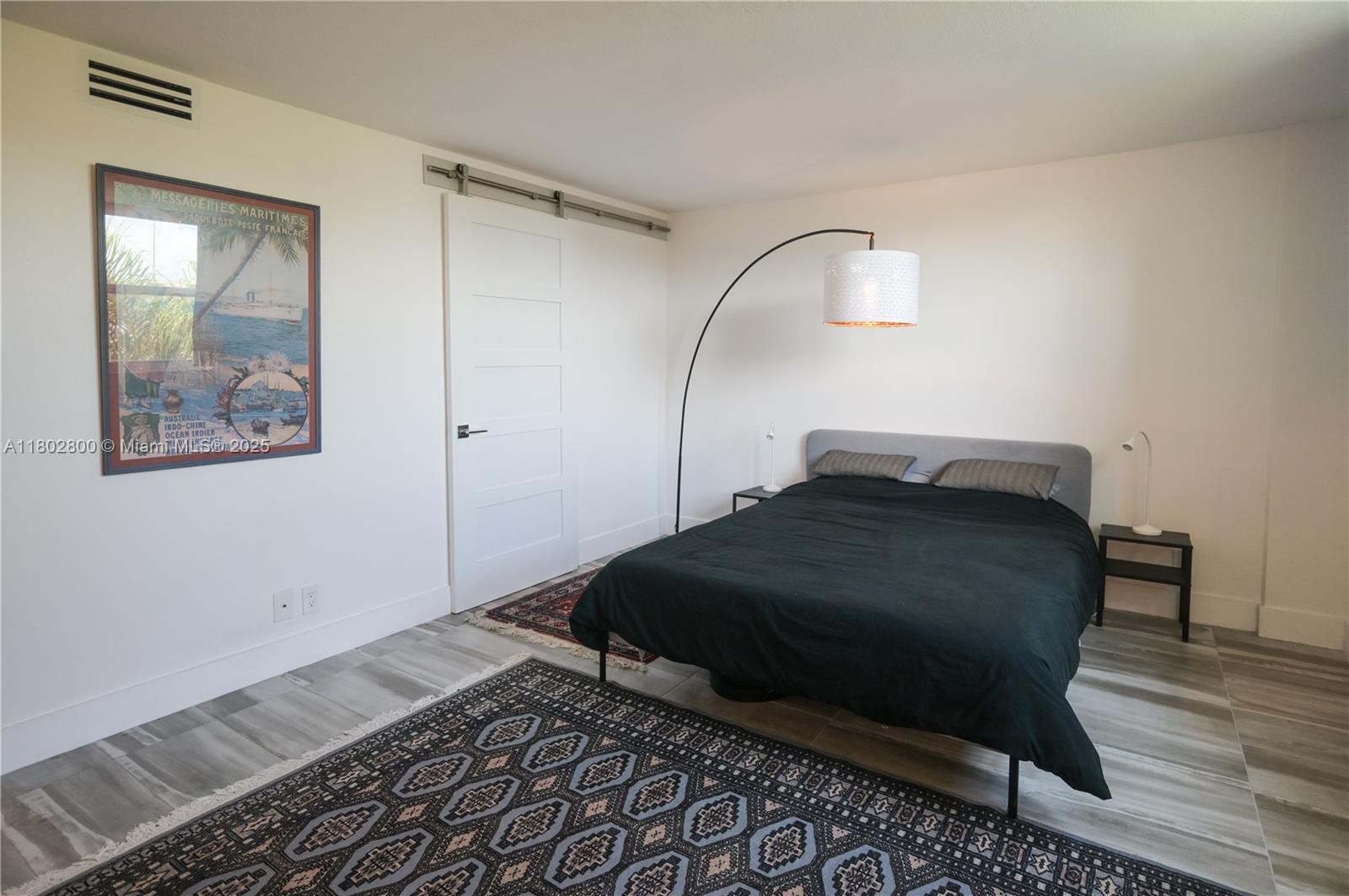 MEADOWBROOK LAKES VIEW CO - Residential