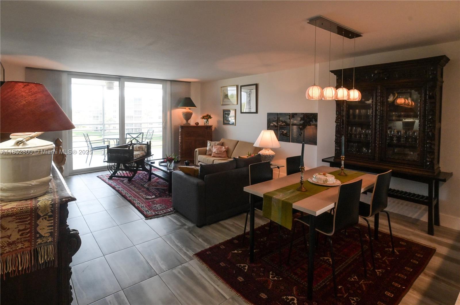 MEADOWBROOK LAKES VIEW CO - Residential