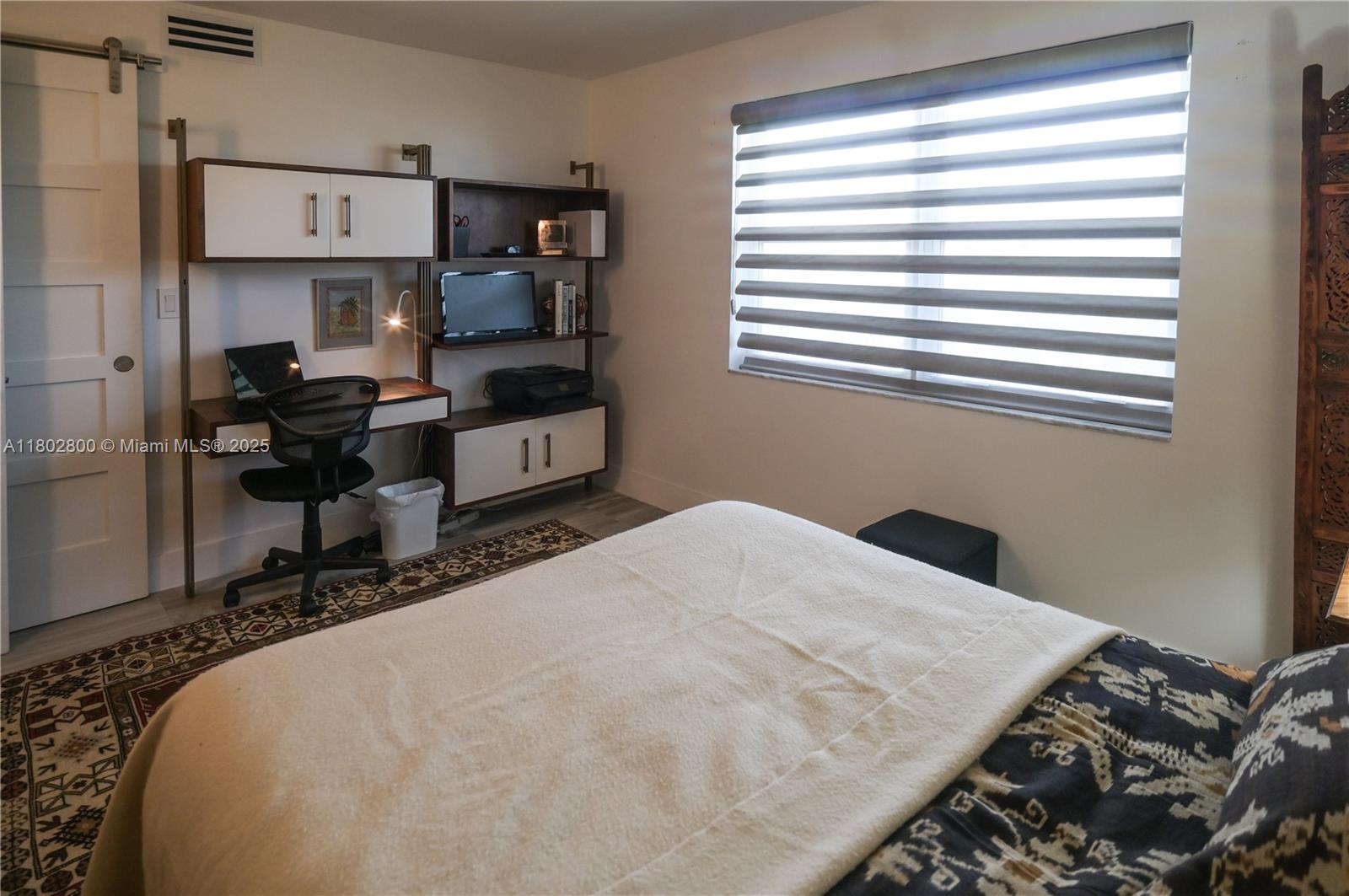 MEADOWBROOK LAKES VIEW CO - Residential