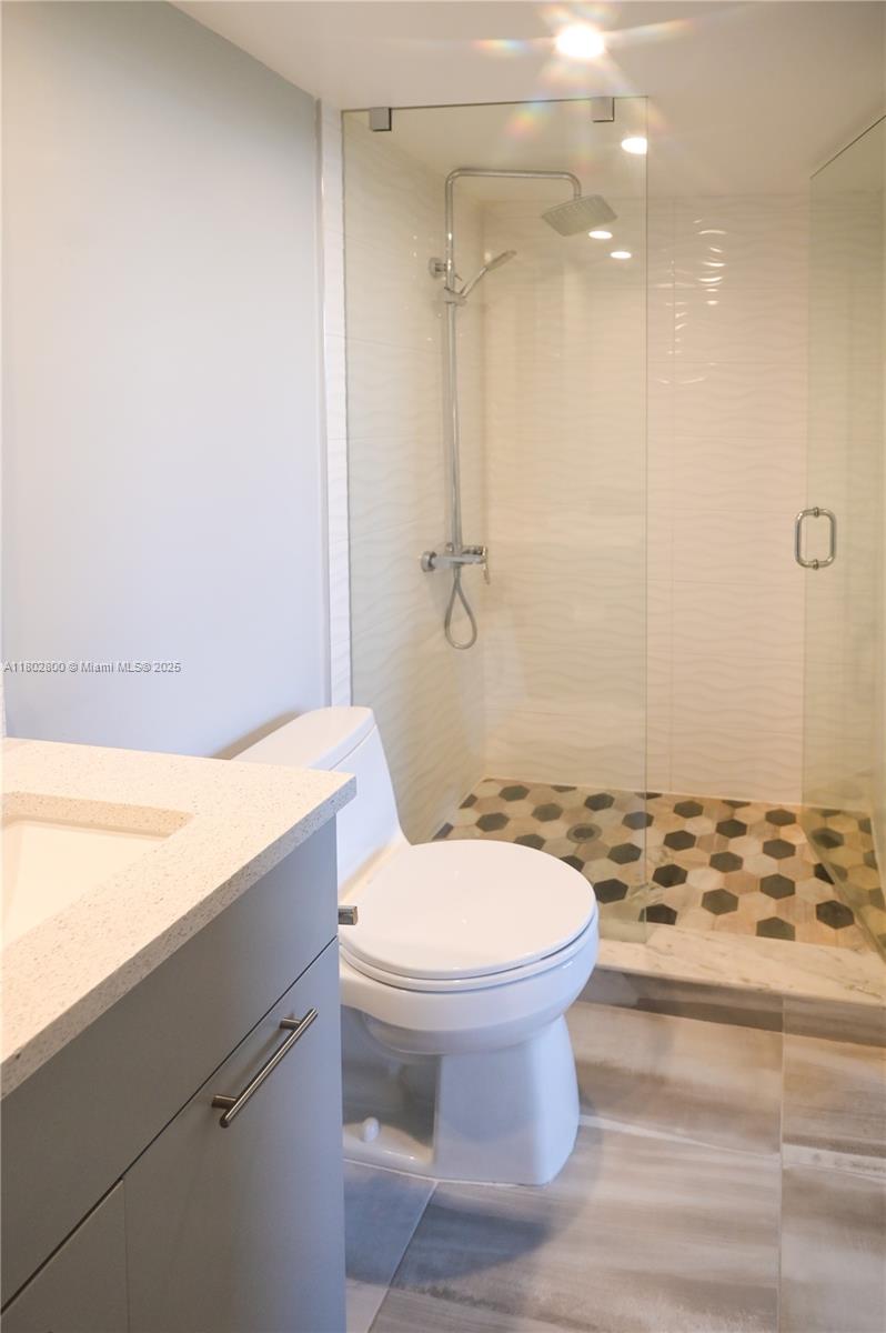 MEADOWBROOK LAKES VIEW CO - Residential