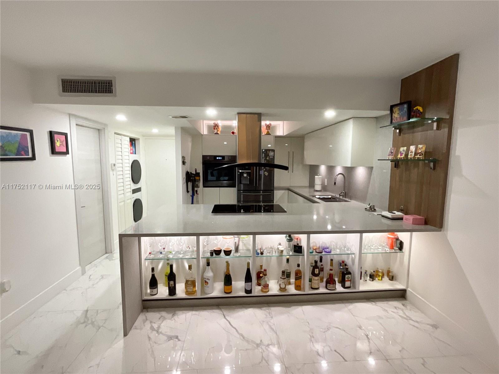 Property for Sale at 1301 Ne Miami Gardens Dr 501W, Miami, Broward County, Florida - Bedrooms: 1 
Bathrooms: 1  - $225,000