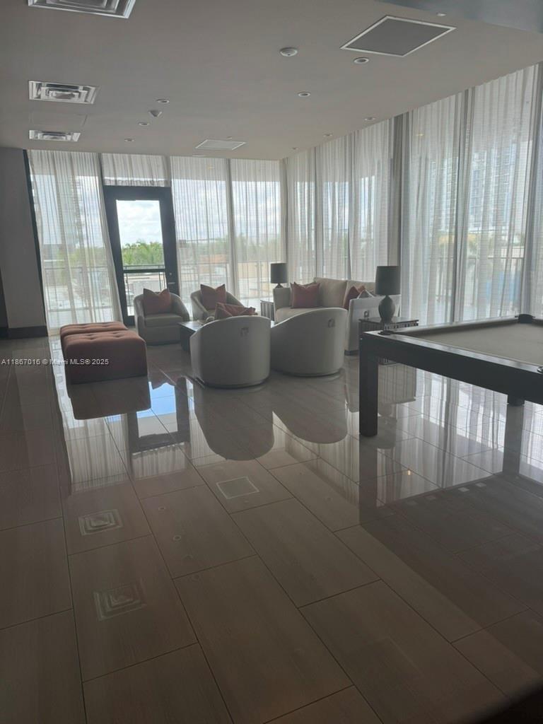 5252 PASEO CONDO - Residential