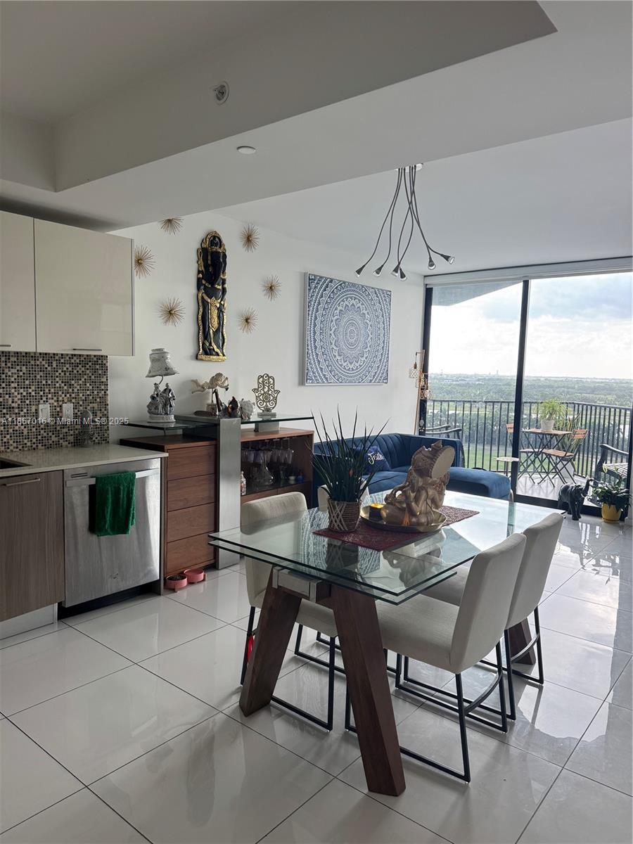 5252 PASEO CONDO - Residential