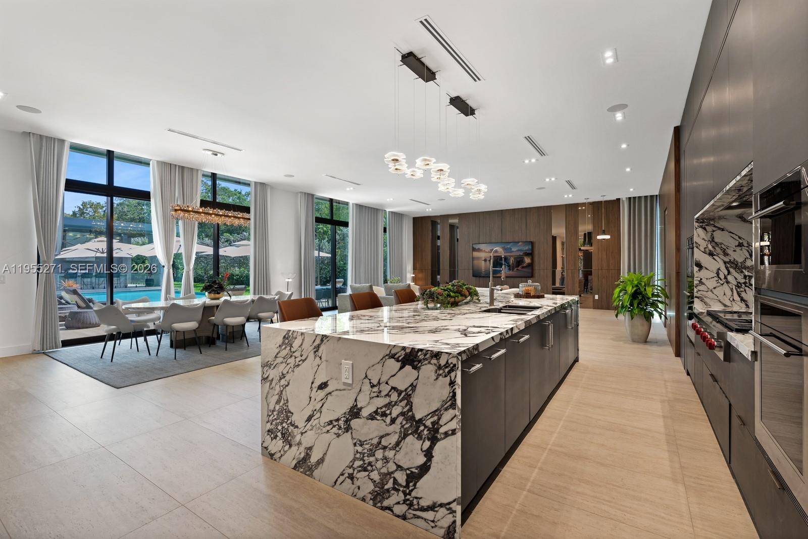 ROCKDALE ESTATES - Residential