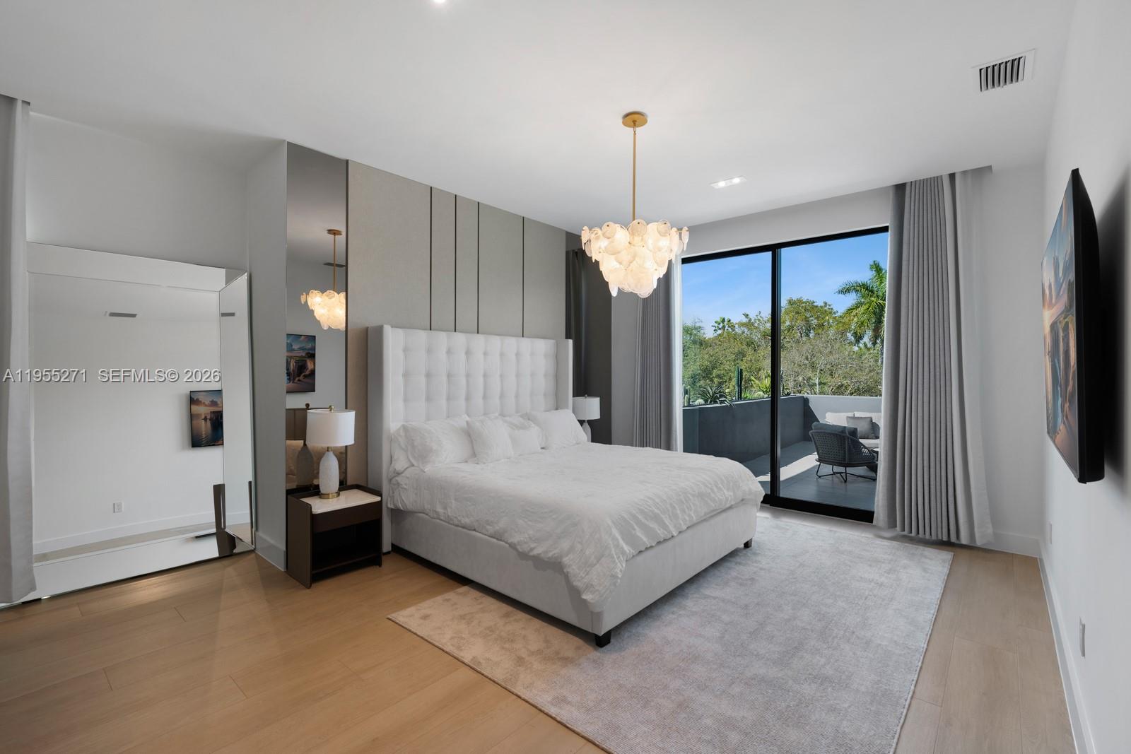 ROCKDALE ESTATES - Residential