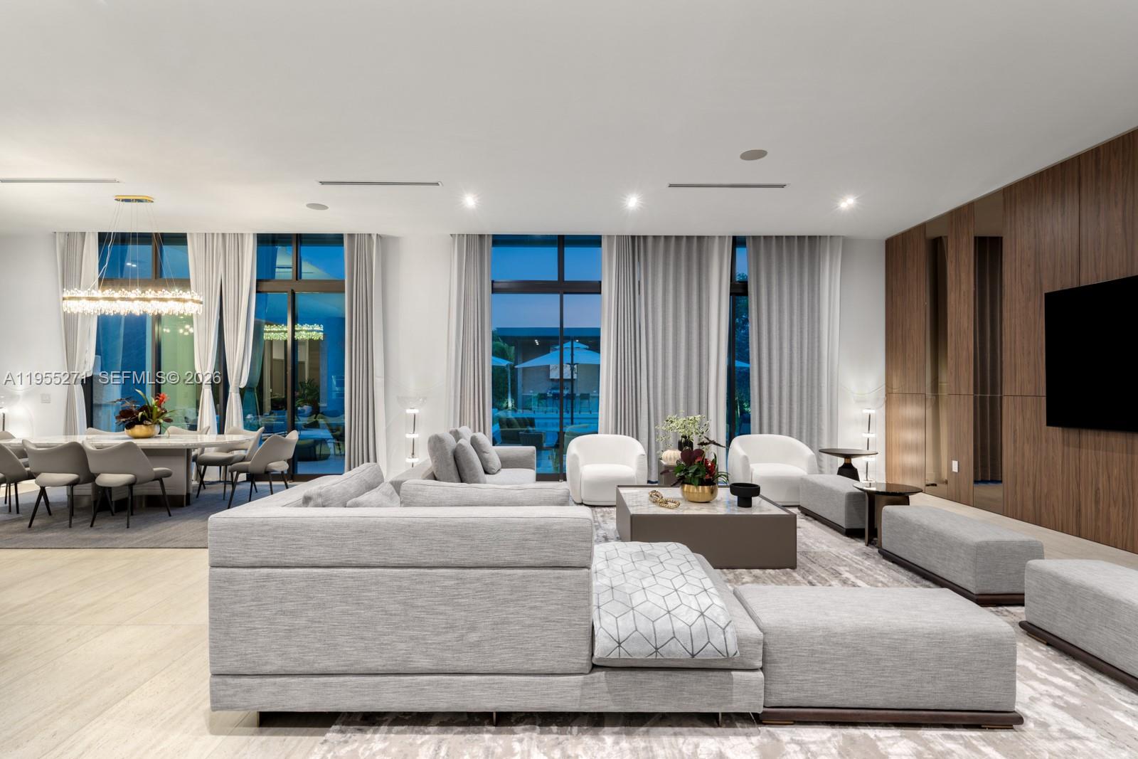 ROCKDALE ESTATES - Residential