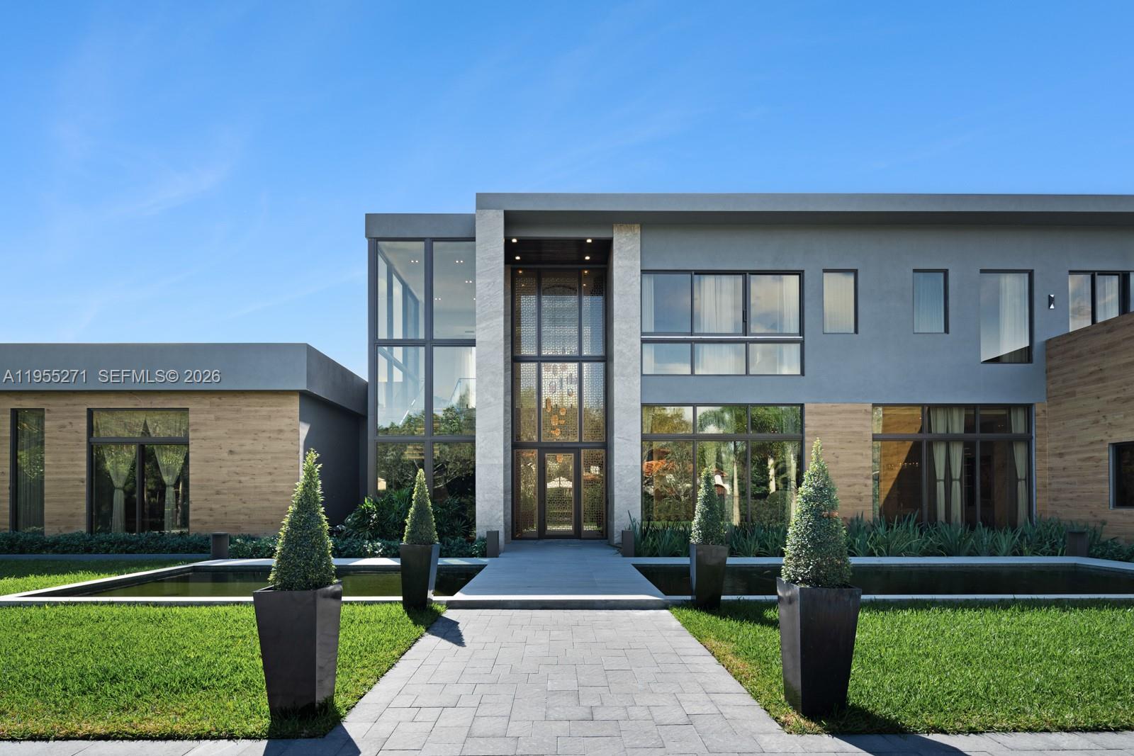 ROCKDALE ESTATES - Residential