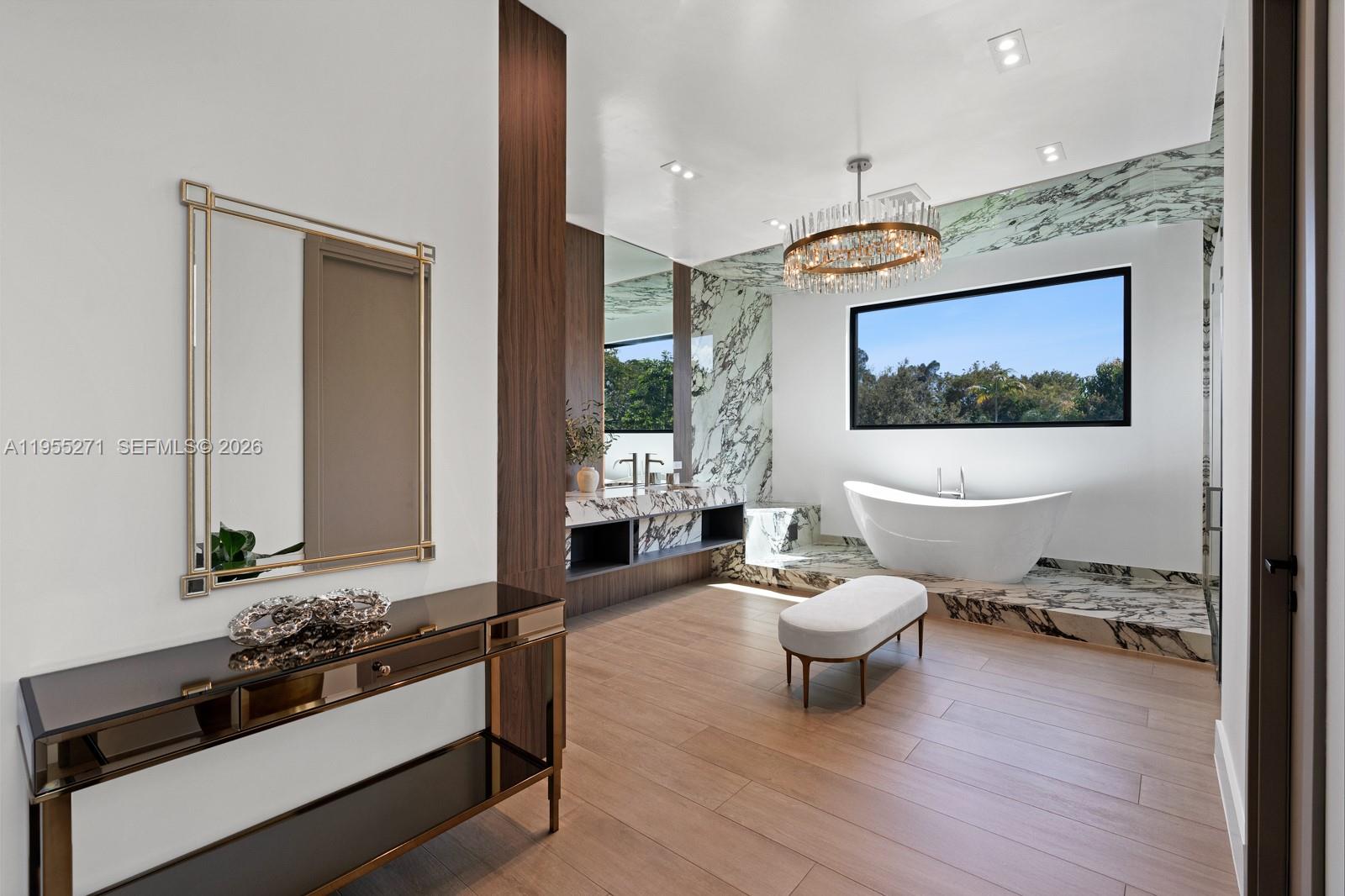 ROCKDALE ESTATES - Residential