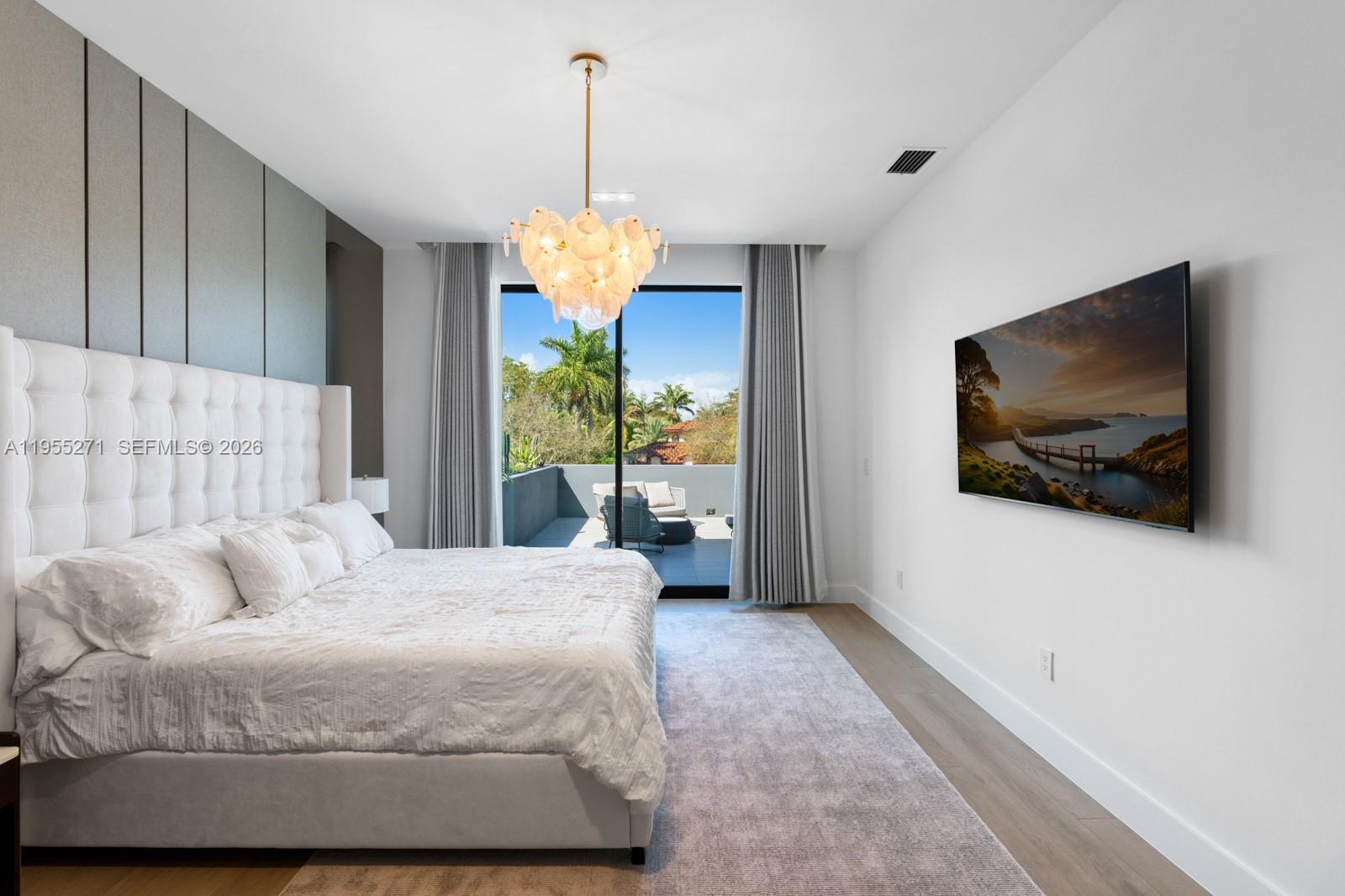 ROCKDALE ESTATES - Residential