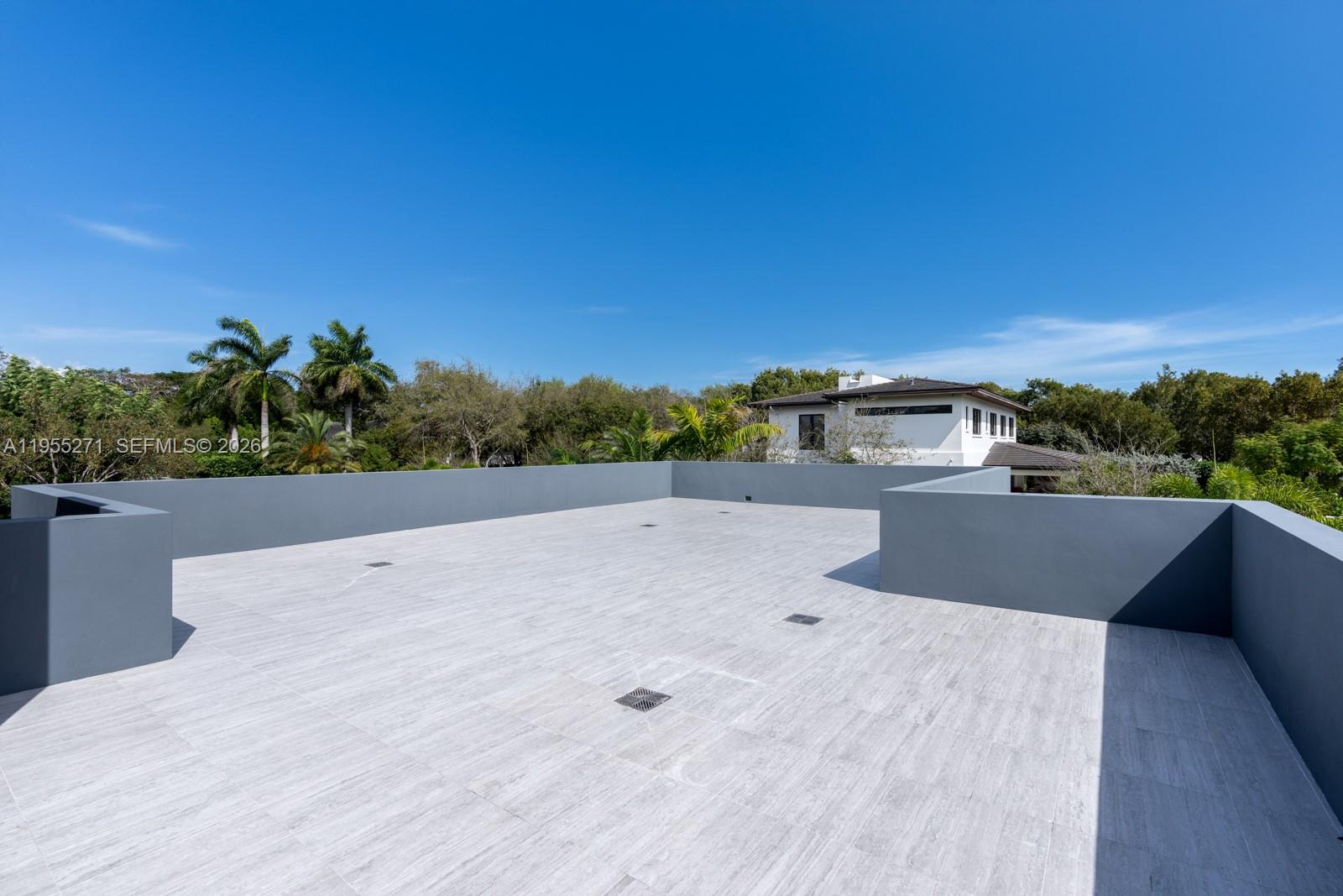 ROCKDALE ESTATES - Residential