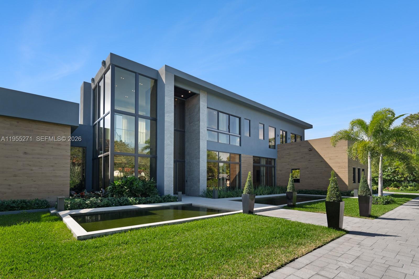 ROCKDALE ESTATES - Residential