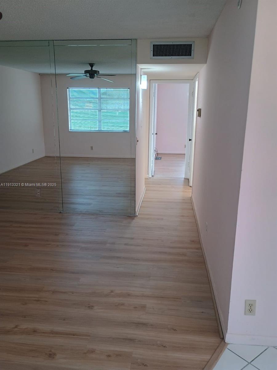 KINGS POINT BURGUNDY COND - Residential