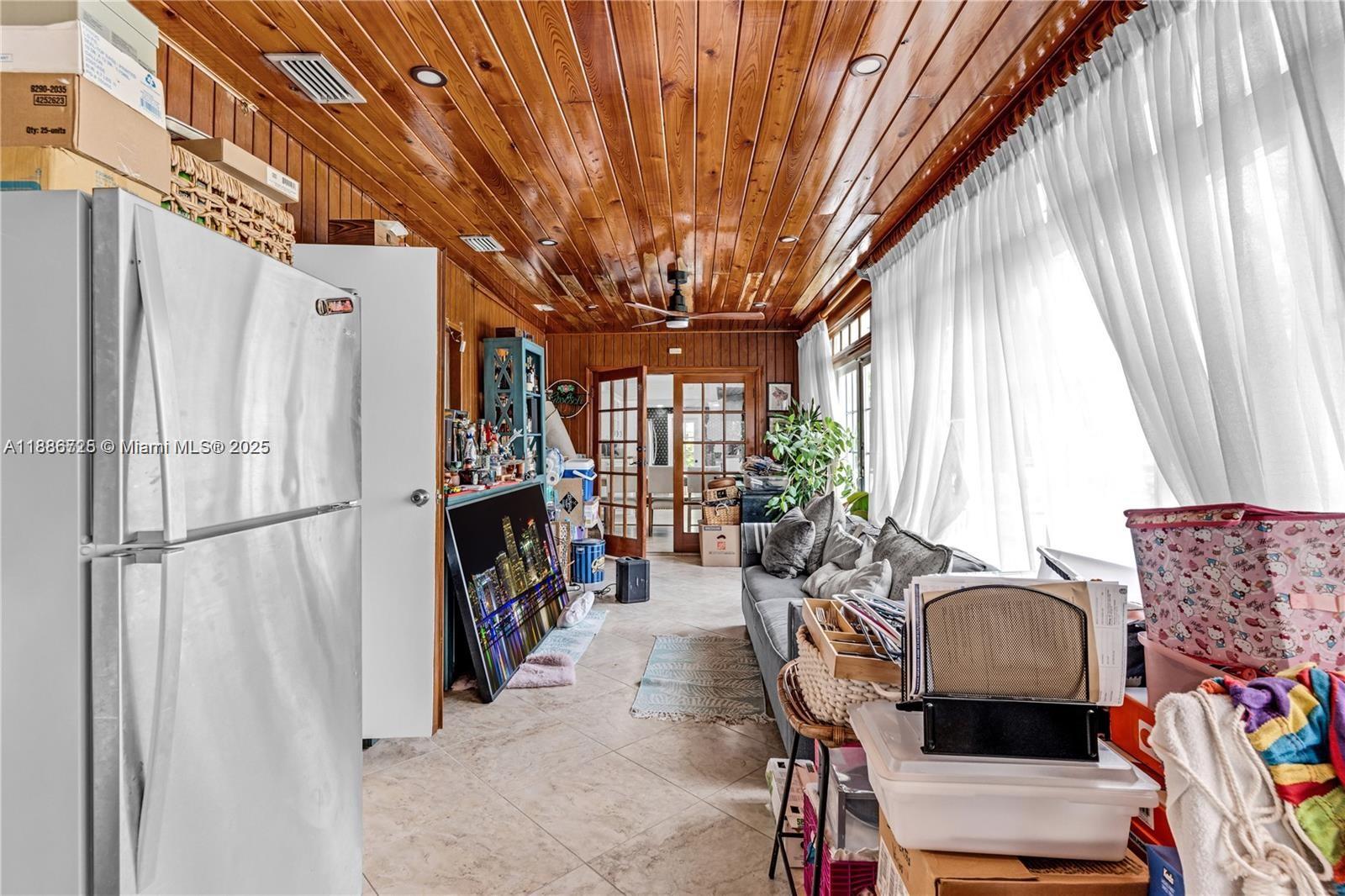 SHERMAC SUB - Residential Lease