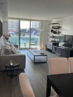 OCEANVIEW BUILDING A COND - Residential