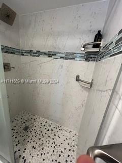 OCEANVIEW BUILDING A COND - Residential