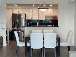 OCEANVIEW BUILDING A COND - Residential