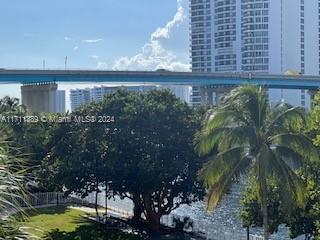 OCEANVIEW BUILDING A COND - Residential