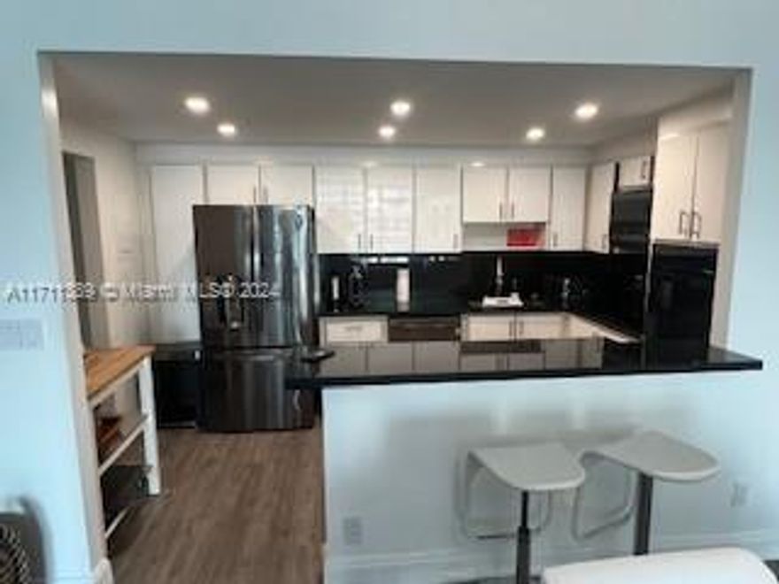 GORGEOUS SPACIOUS CORNER UNIT WITH BREATHTAKING INTRACOASTAL VIEW. FULLY REMODELED AND UPGRADED. ONE OF A KIND. GREAT LOCATION: ACROSS THE STREET FROM THE OCEAN,  WALKING DISTANCE TO THE DINING, SHOPPING, AVENTURA MALL, PARKS AND THE BEACH. AMENITIES INCLUDE: POOL, JACUZZI, BBQ/PICNIC AREA, GYM, SECURITY, VALET SERVICE, TENNIS COURTS, ETC.