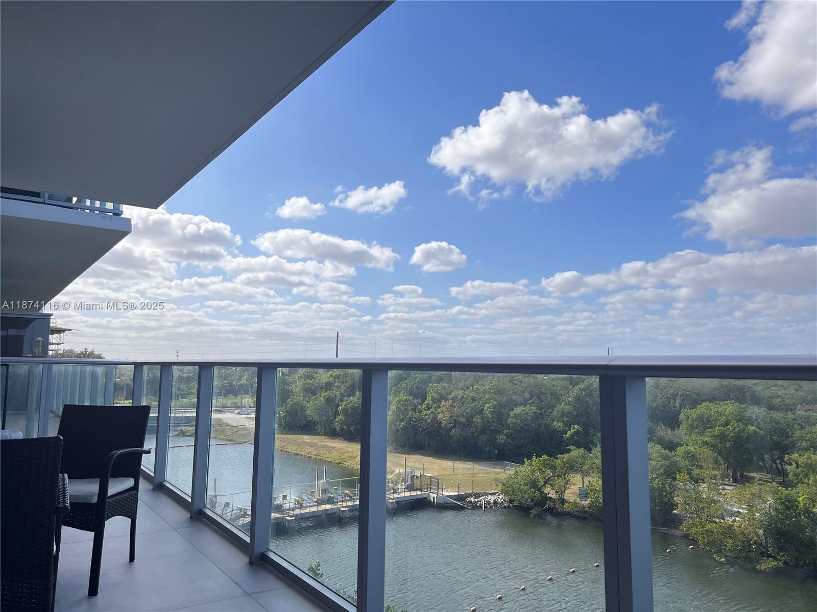 THE HARBOUR NORTH CONDO - Residential Lease