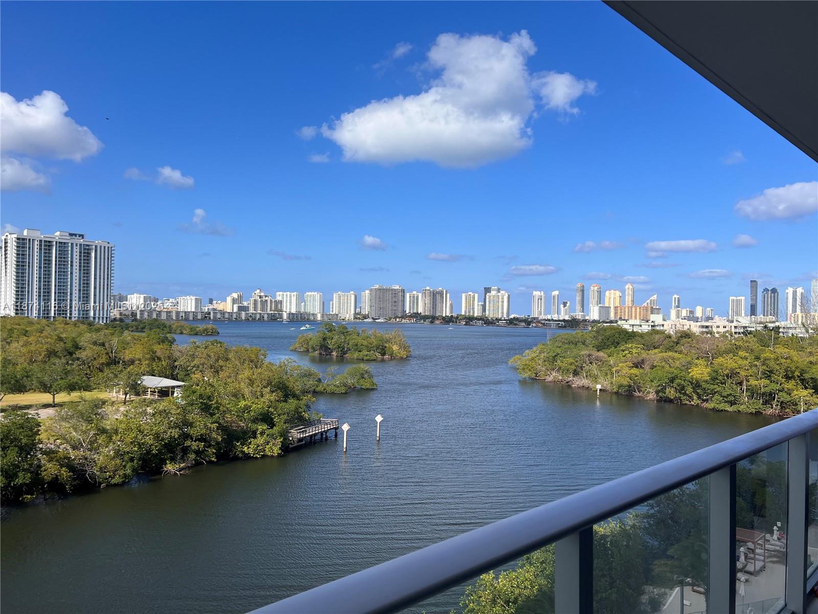 THE HARBOUR NORTH CONDO - Residential Lease
