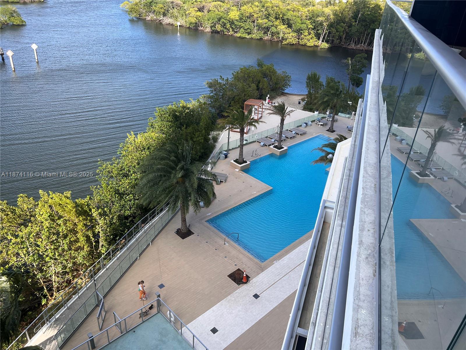 THE HARBOUR NORTH CONDO - Residential Lease