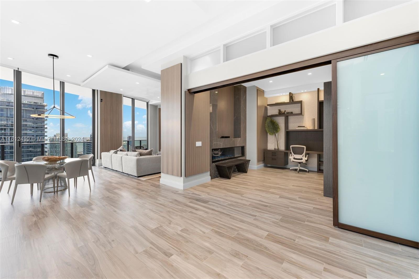 801 SMA RESIDENCES CONDO - Residential