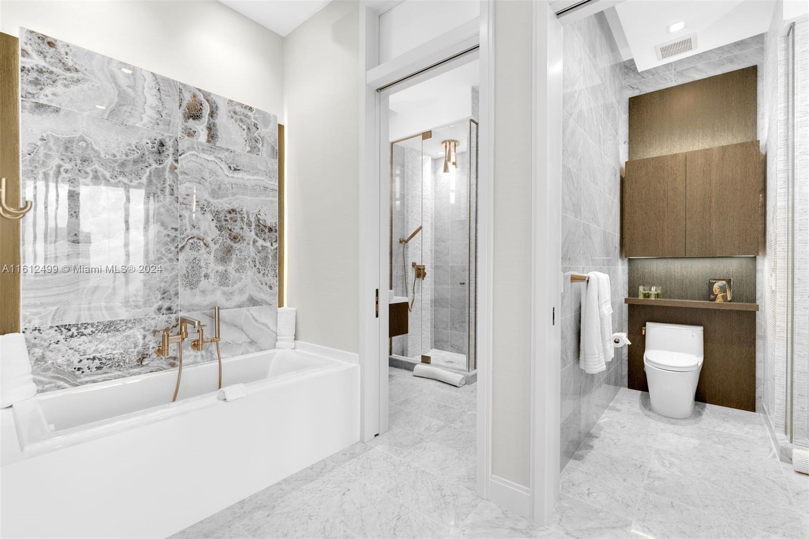 801 SMA RESIDENCES CONDO - Residential