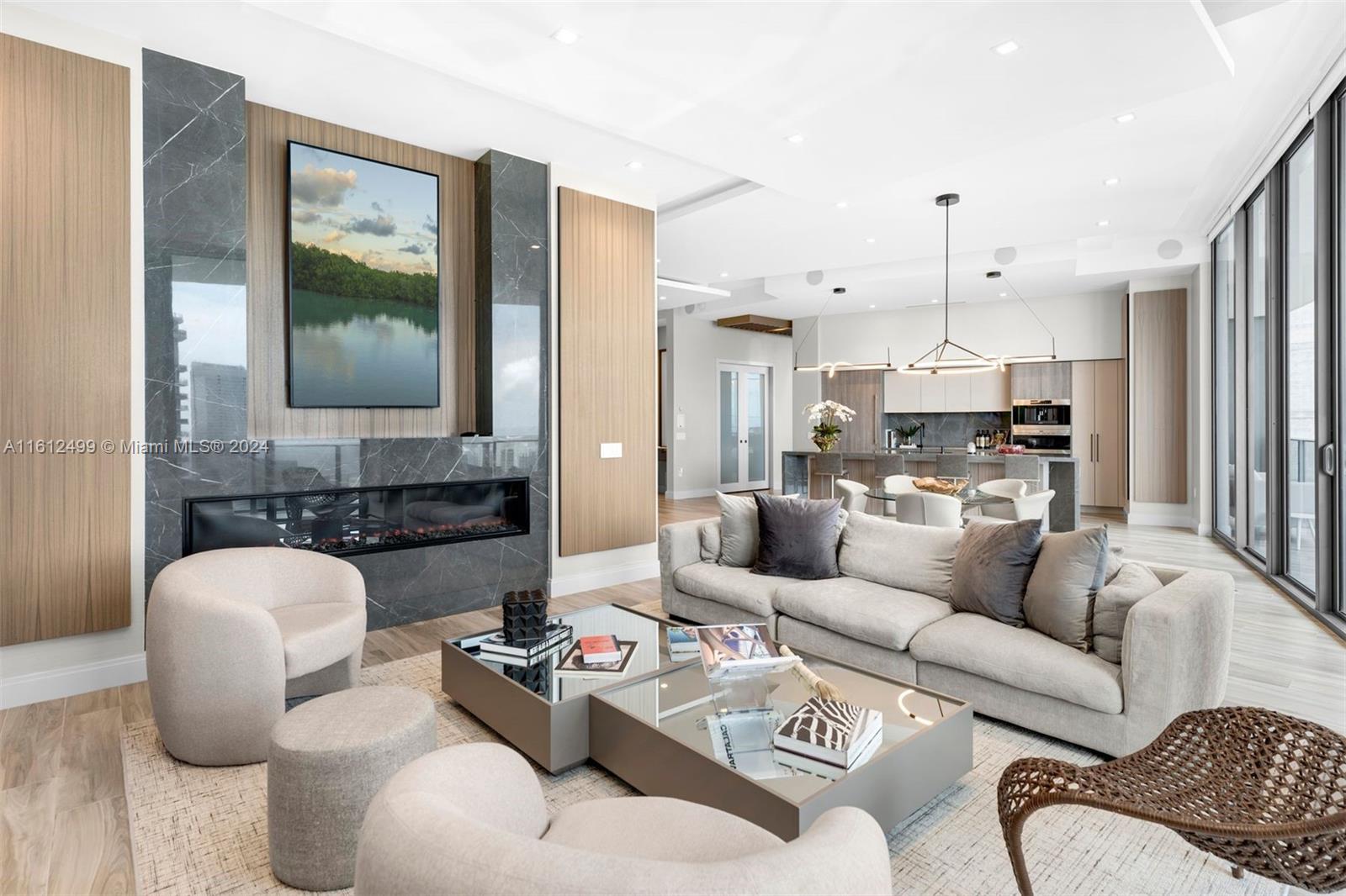 801 SMA RESIDENCES CONDO - Residential