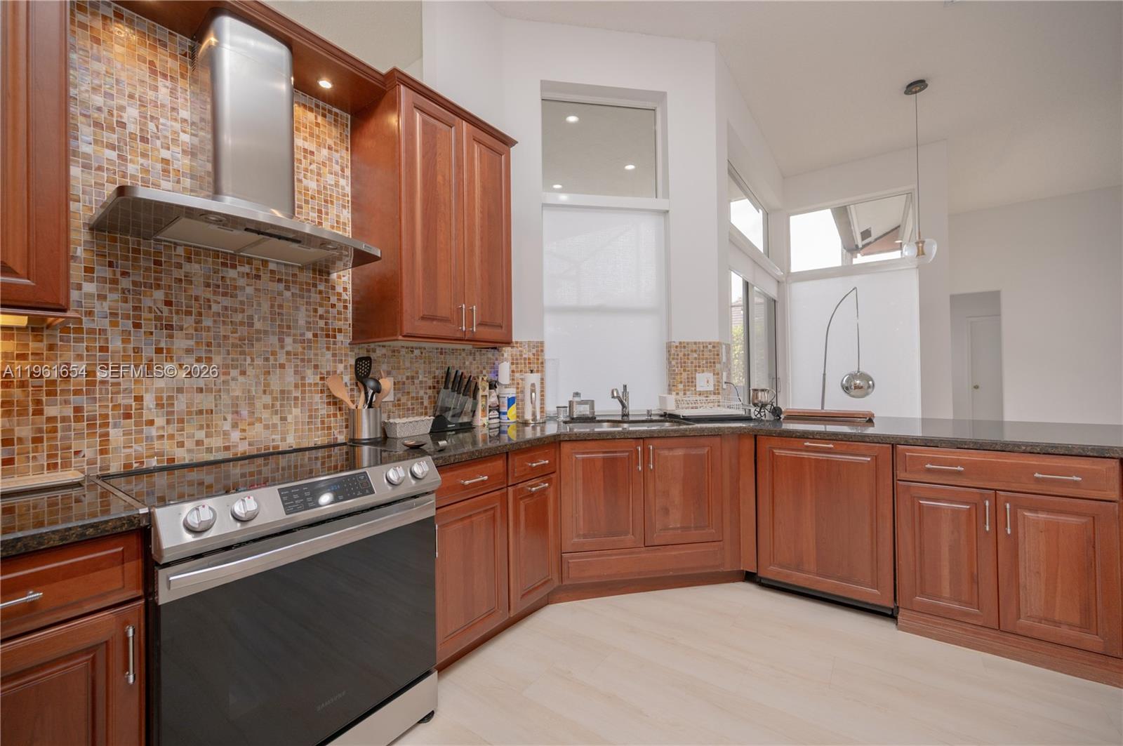 SECTOR 7 SOUTH - Residential