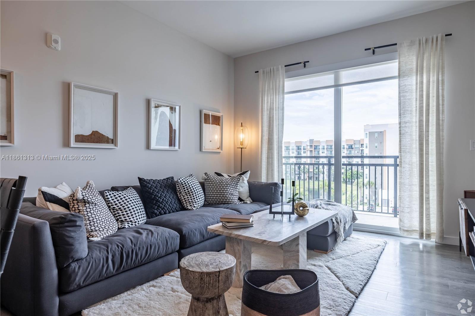 The Pomelo - Residential Lease