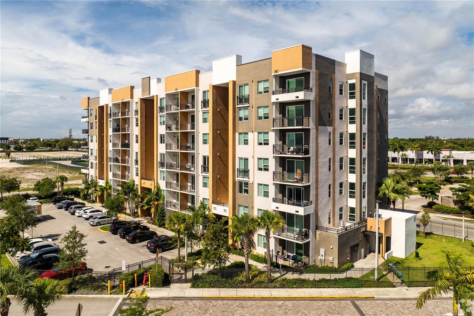 The Pomelo - Residential Lease