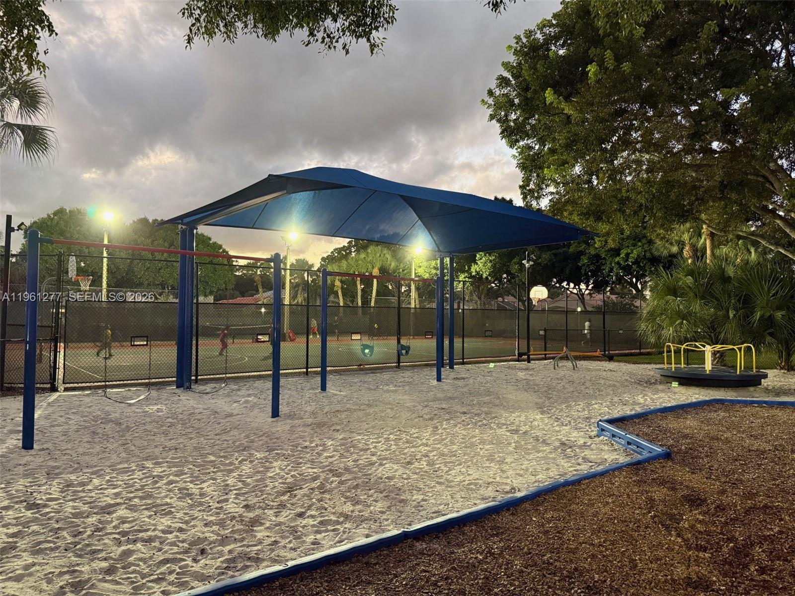 NAUTICA 1 - Residential