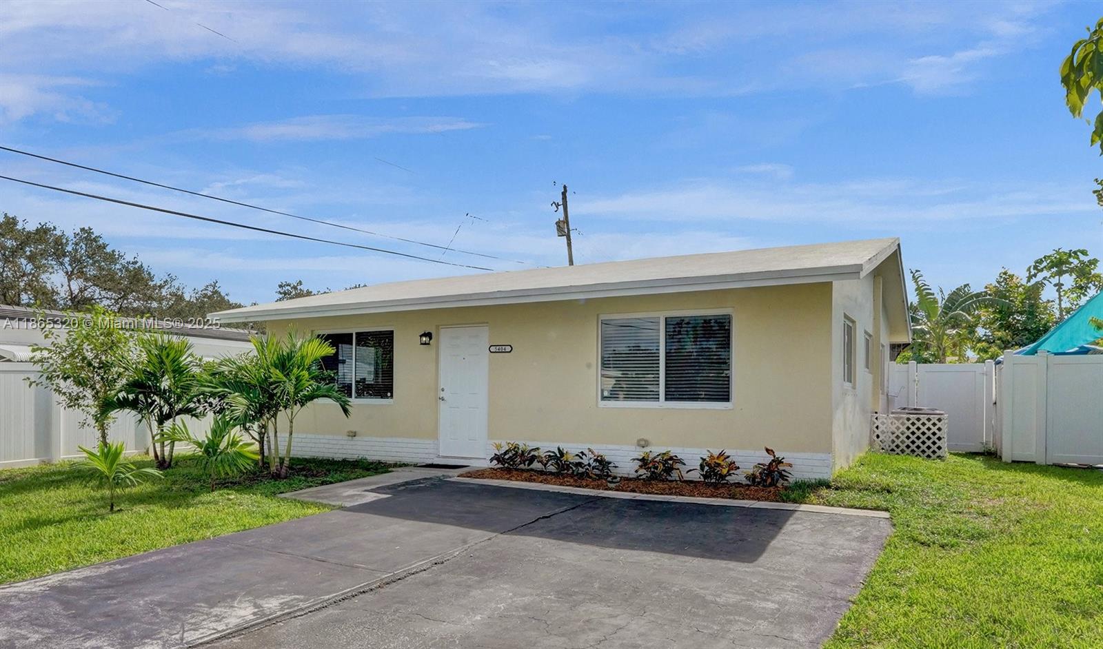 5404 NW 26th Ave