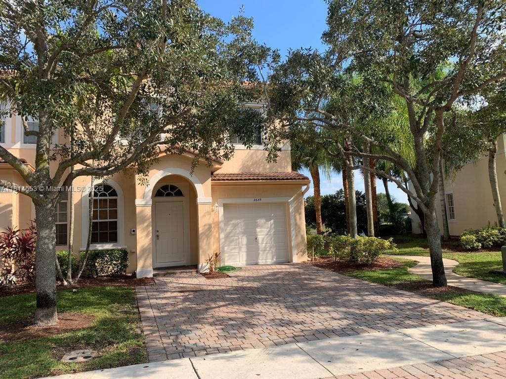 2635 Sw 84th Ter 106, Miramar, Broward County, Florida - 4 Bedrooms  
4 Bathrooms - 